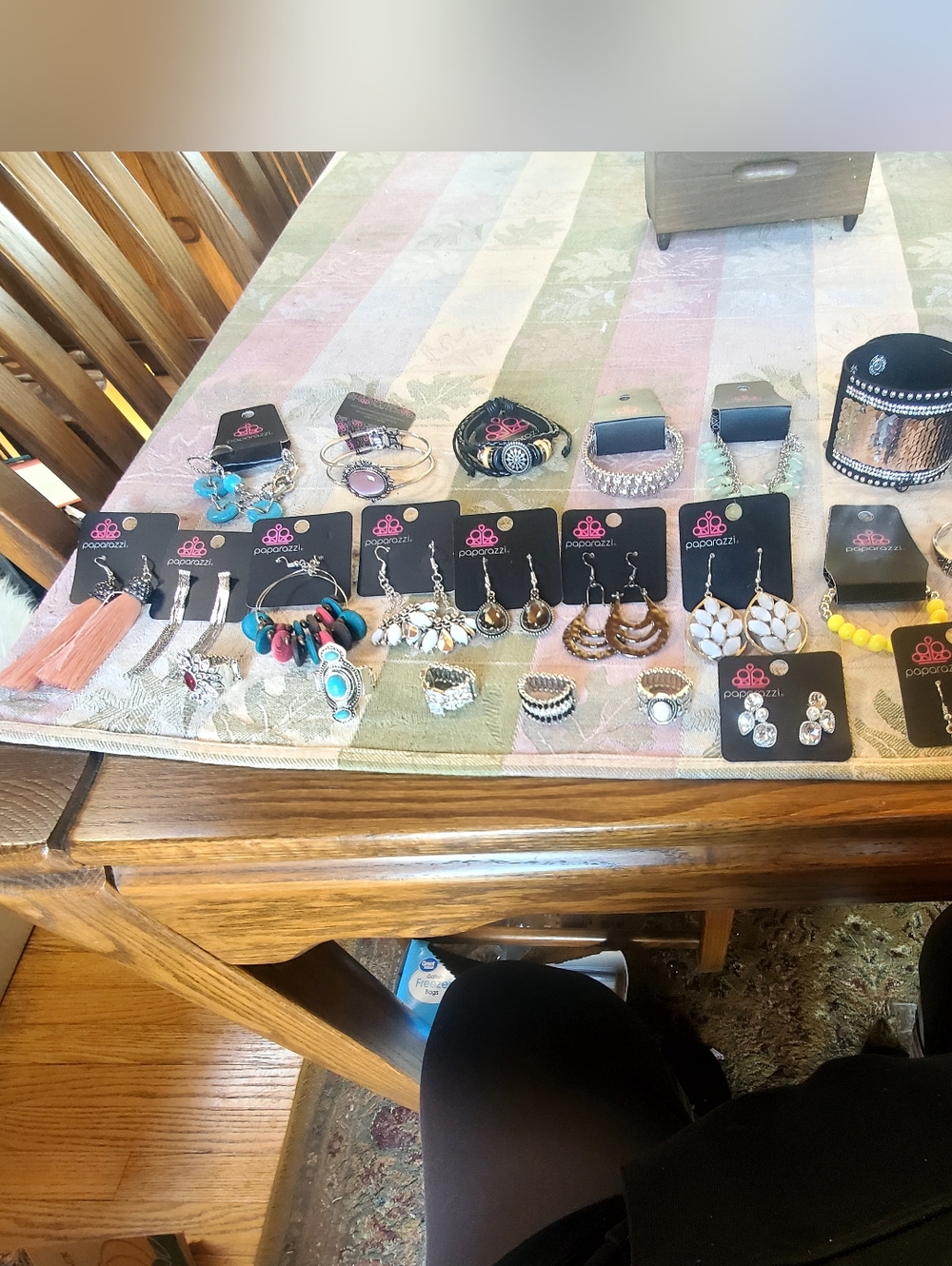 Paparazzi Lot Of 24 -  10 Bracelets 9 Earrings 5 Rings NWT Listing 14